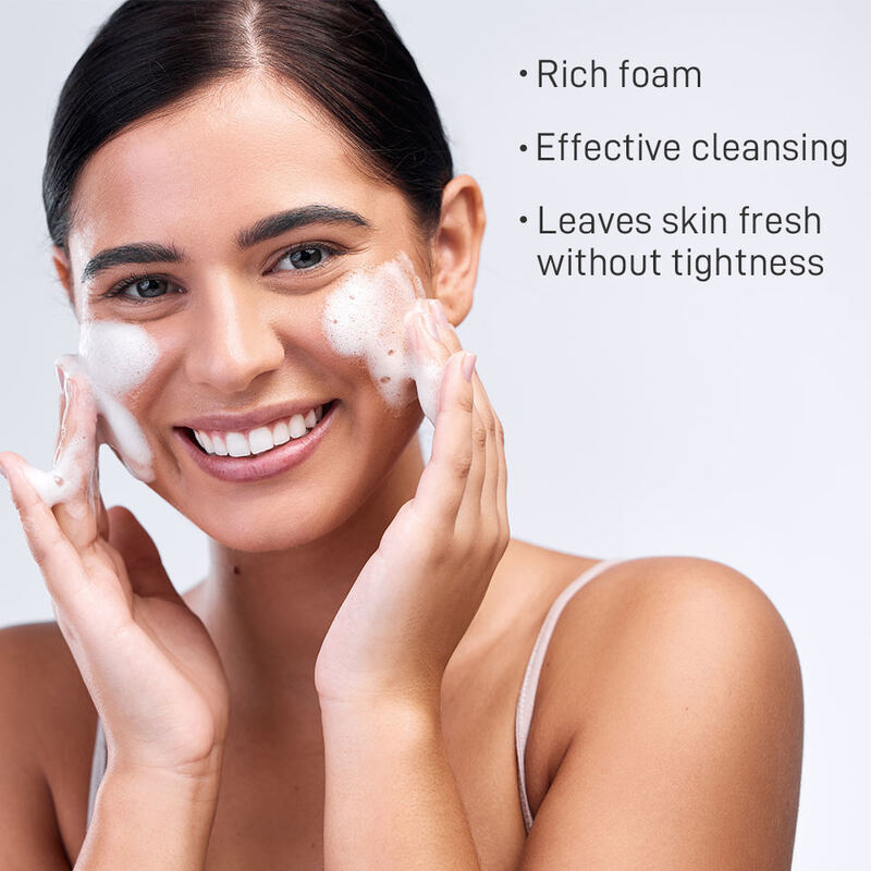 OEM ODM Brand Deep Cleansing Vitamin C Foam Facial Mousse Oil-Control Foam Cleanser Hyaluronic Acid Foam Facial Wash